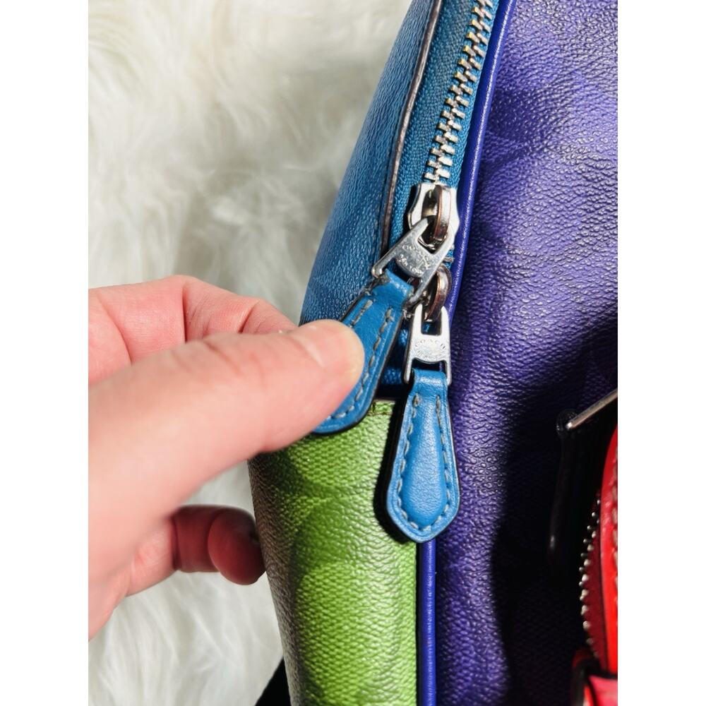 Coach RARE CA156 Court Backpack In Rainbow Signature Canvas Multi Hard To Find - Picture 7 of 15